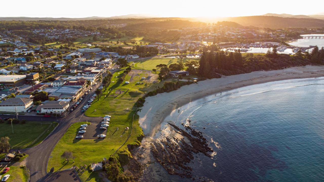 Beachview Motel - Adults Only Bermagui Exterior photo