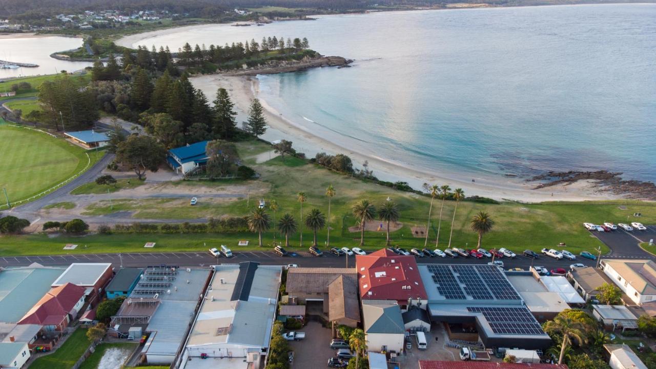 Beachview Motel - Adults Only Bermagui Exterior photo