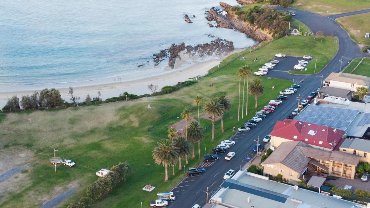 Beachview Motel - Adults Only Bermagui Exterior photo